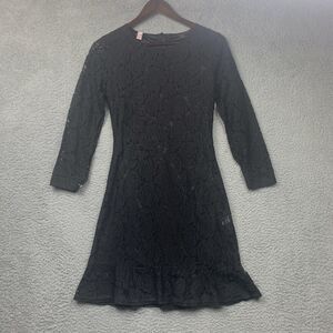 Black Floral Lace Dress Womens Medium 3/4 Sleeve Ruffle Hem Lined Back Zip Party